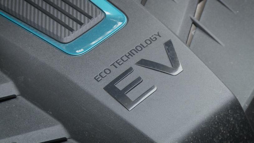 3445319 150kW Explore 64kWh 5dr Auto