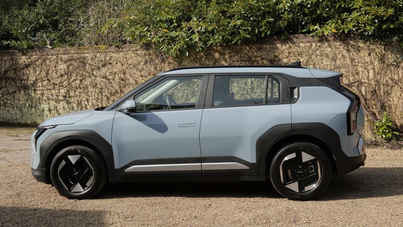 3440987 148kW GT-Line S 81.4kWh 5dr Auto